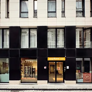 Easyhotel Centre Hotel