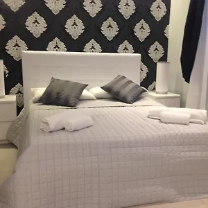 https://romance-cosimato-trastevere-bb.it-romehotels.com
